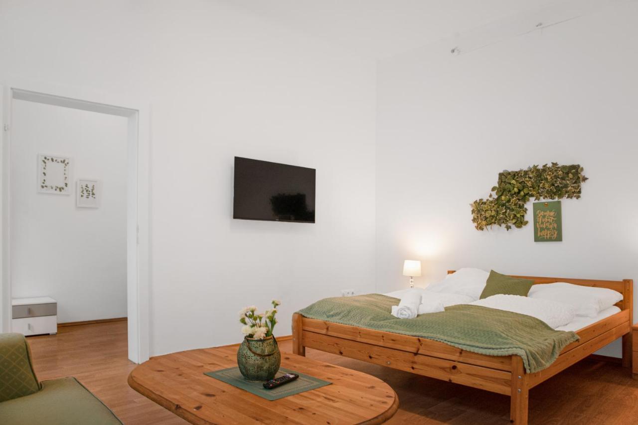 Elegant 2Br Apartment - Near Bahnhof Wien Meidling Eksteriør bilde