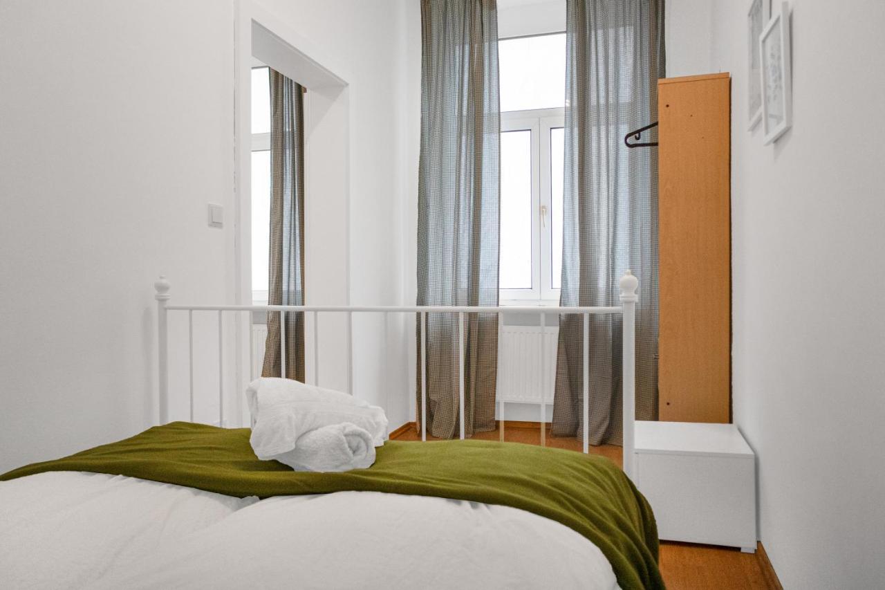 Elegant 2Br Apartment - Near Bahnhof Wien Meidling Eksteriør bilde