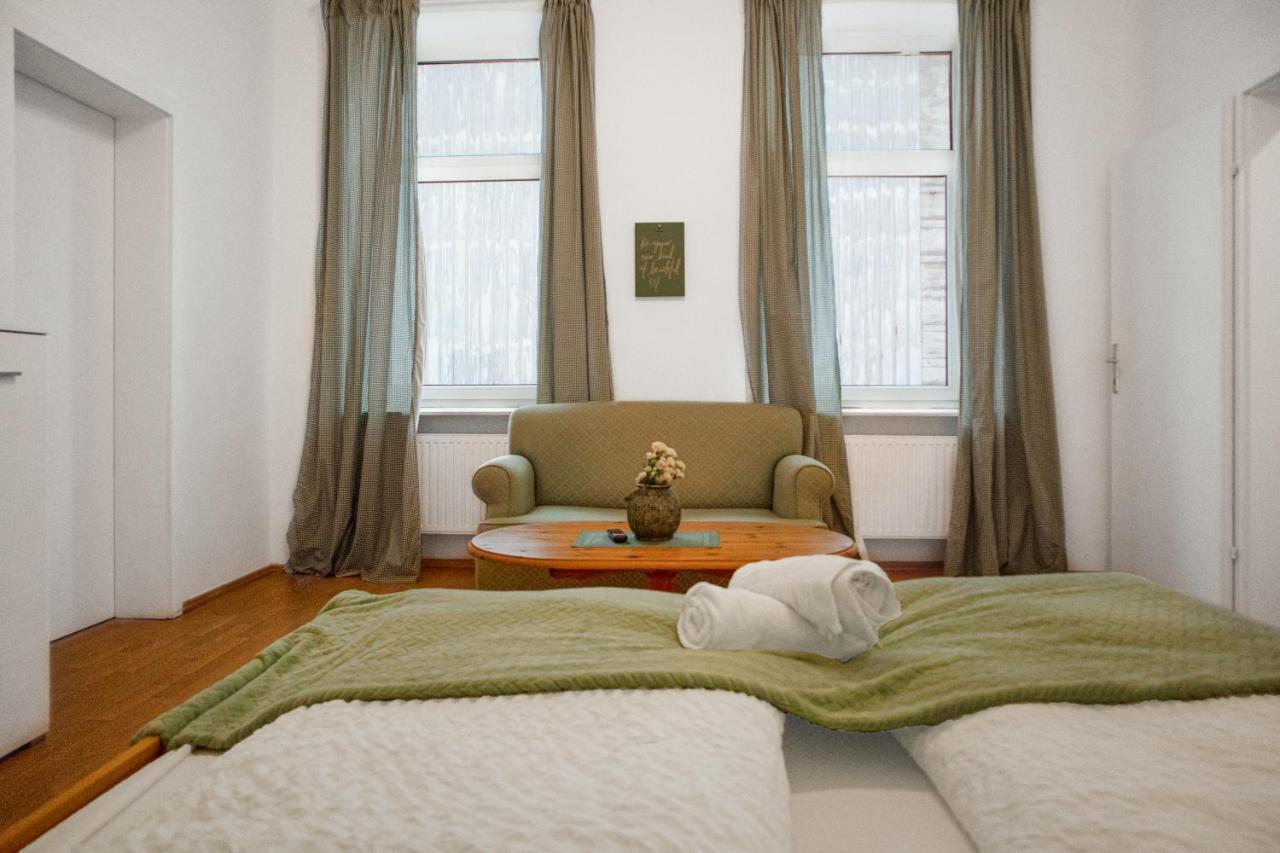 Elegant 2Br Apartment - Near Bahnhof Wien Meidling Eksteriør bilde